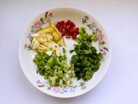 豉香胖頭魚燉豆腐的做法步驟4