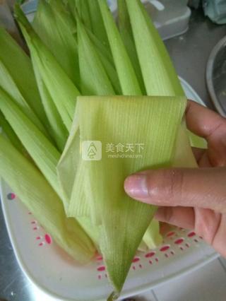 香甜玉米葉餅的做法步驟:6