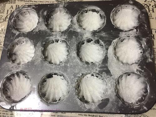 瑪?shù)铝盏案獾淖龇?/ data-P5Al=