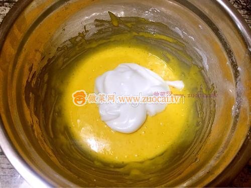 藍(lán)莓蛋糕卷的做法