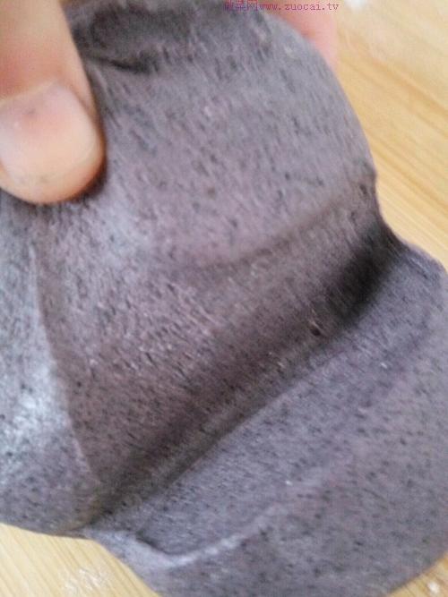 黑米面饅頭的做法