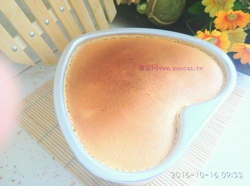 八寸戚風(fēng)心型蛋糕的做法