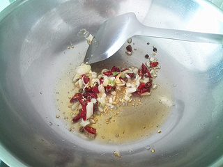 【干煸杏鮑菇】的做法步驟：5