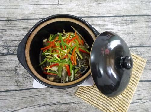 干鍋魚頭的做法