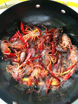 麻辣小龍蝦的做法步驟:6