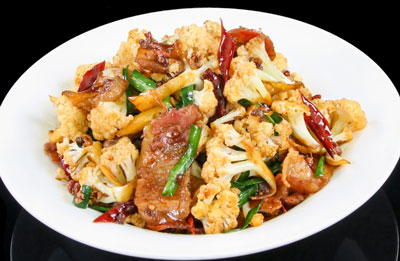 五花臘肉手撕花菜，麻辣鮮香的家常炒花菜