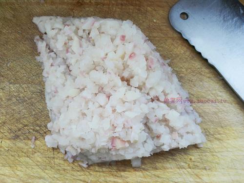 卞蘿卜大餡蒸餃的做法