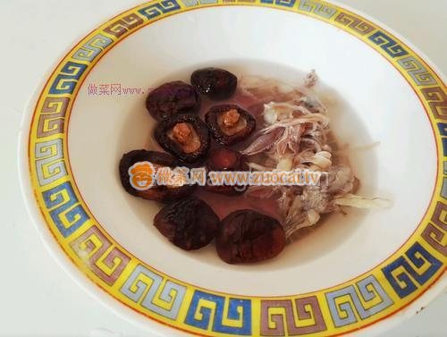 卷心菜燜飯（電壓鍋版）的做法