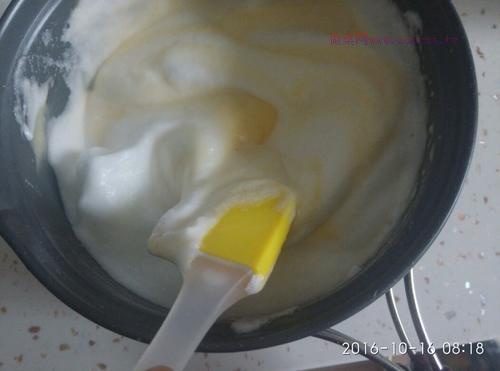 八寸戚風(fēng)心型蛋糕的做法