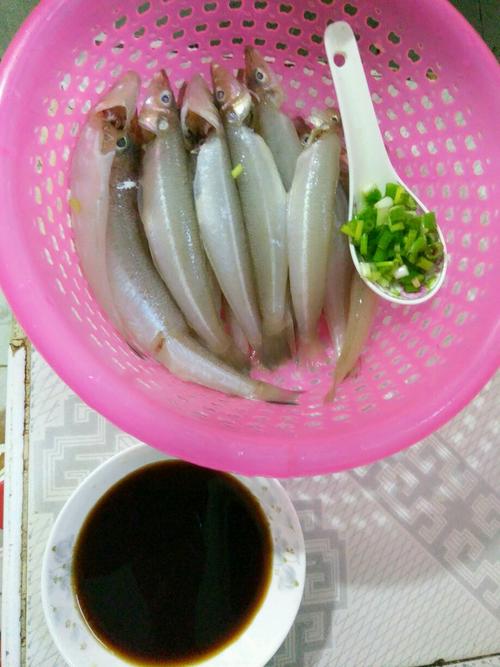 干煎沙丁魚的做法