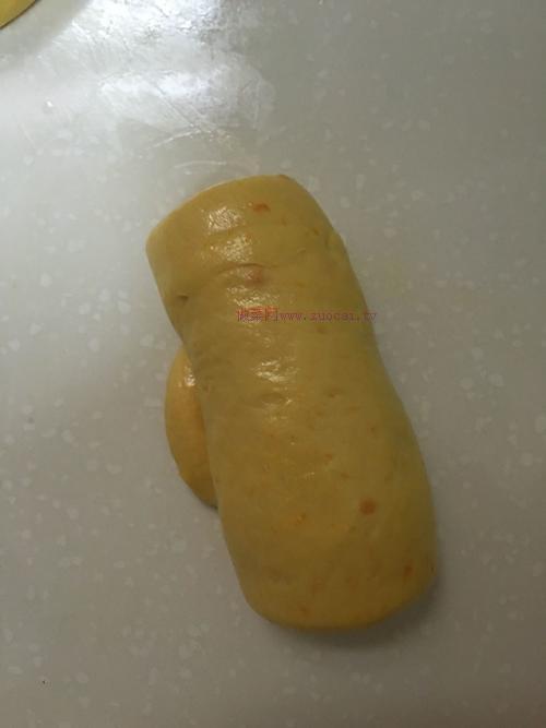 南瓜吐司（一次發(fā)酵法）的做法