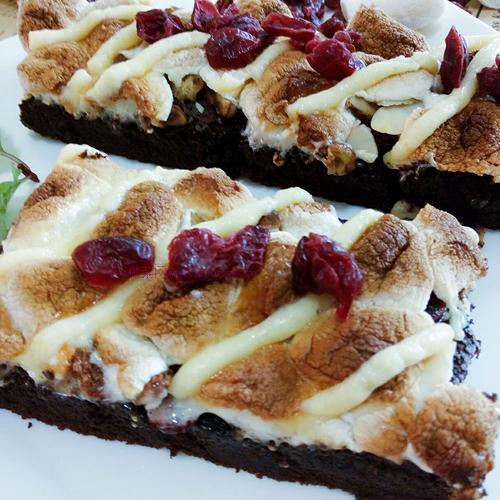 棉花糖布朗尼堅(jiān)果蛋糕的做法