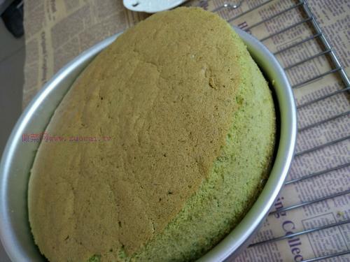 菠菜汁戚風(fēng)蛋糕的做法