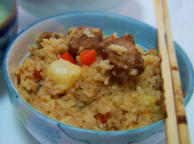 排骨燜飯怎么做色香味俱全，營養(yǎng)好吃