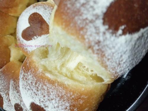 一次發(fā)酵的中種愛心小餐包的做法