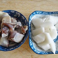 咸雞燉蘿卜的做法圖解2