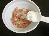 榨菜肉絲湯面的做法步驟3