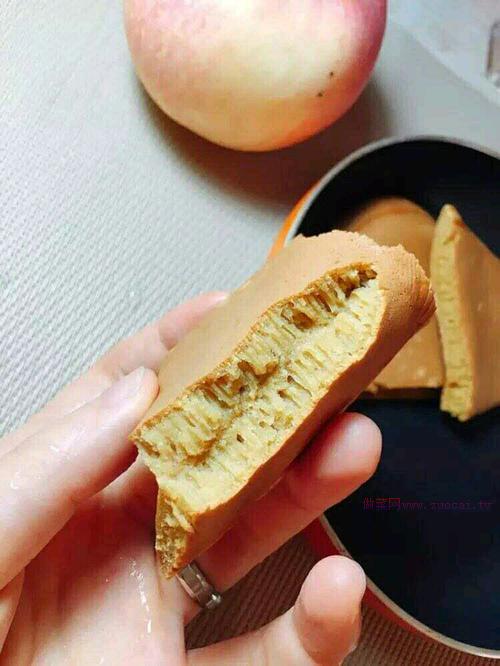 養(yǎng)顏之紅糖雞蛋餅的做法