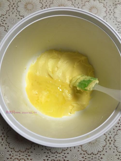 抹茶蔓越莓餅干的做法