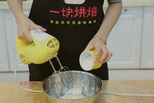 北海道戚風(fēng)蛋糕的做法