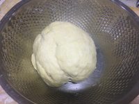 蘿卜蝦皮菜包子的做法步驟5