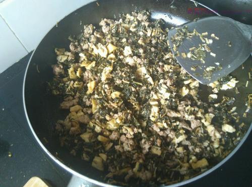 干蘿卜菜餡包子的做法