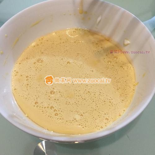 三花淡奶戚風(fēng)蛋糕的做法