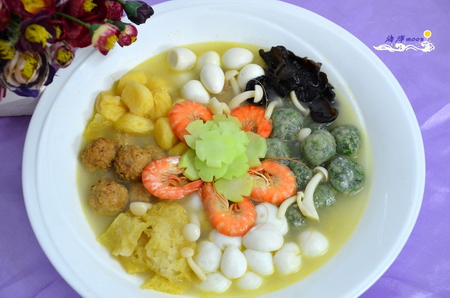 團(tuán)團(tuán)圓圓合家歡步驟