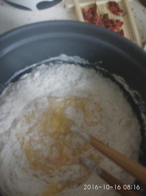 八寸戚風(fēng)心型蛋糕的做法