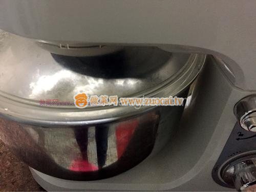 肉松面包的做法