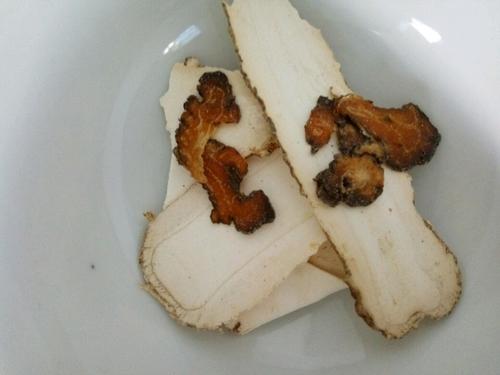 當(dāng)歸藥材雞腳的做法