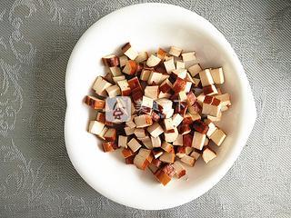 【醬香豆干】的做法步驟：4
