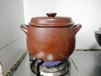 砂鍋版廣式臘味煲仔飯的做法步驟3