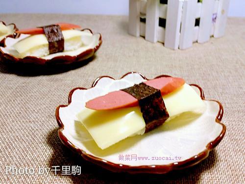 香腸芝士壽司的做法