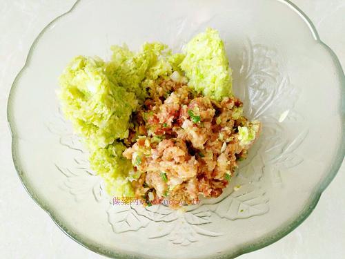 白菜豬肉餡餃子的做法