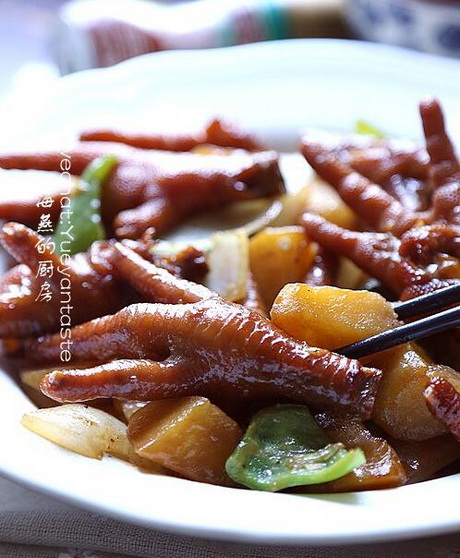 大盤(pán)鳳爪的做法