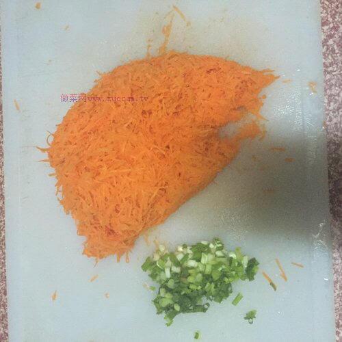 胡蘿卜雞蛋餅的做法