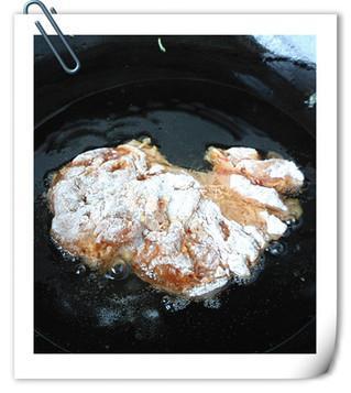 蒜香炸雞排的做法步驟：8