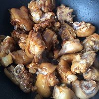 豬蹄黃豆的做法圖解5