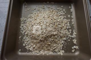#ACA烘焙明星大賽#無(wú)油低卡燕麥棒的做法步驟：1