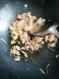 海帶絲炒肉的做法步驟6