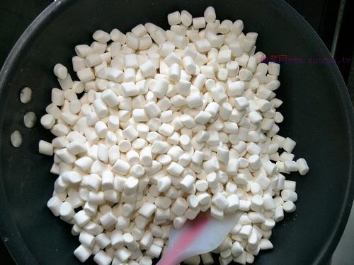 牛軋?zhí)堑淖龇?/ data-RKjJ=