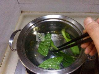 香菇燒油面筋的做法步驟：8