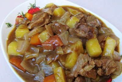 獨家自創(chuàng)的咖喱牛肉做法，高壓鍋咖喱牛肉