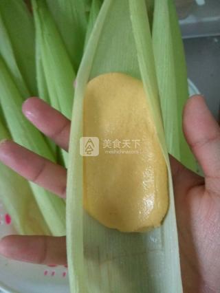 香甜玉米葉餅的做法步驟:5