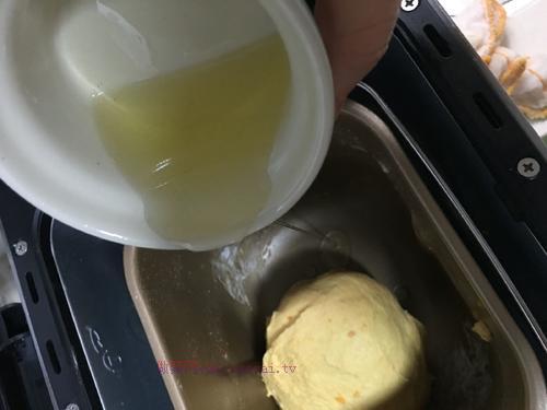 南瓜吐司（一次發(fā)酵法）的做法
