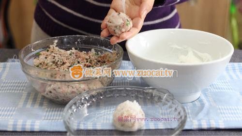 蘿卜絲肉丸的做法