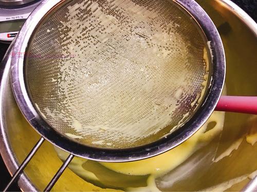 香蔥肉松蛋糕卷的做法