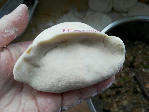 卞蘿卜大餡蒸餃的做法