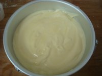 戚風(fēng)蛋糕的做法步驟13